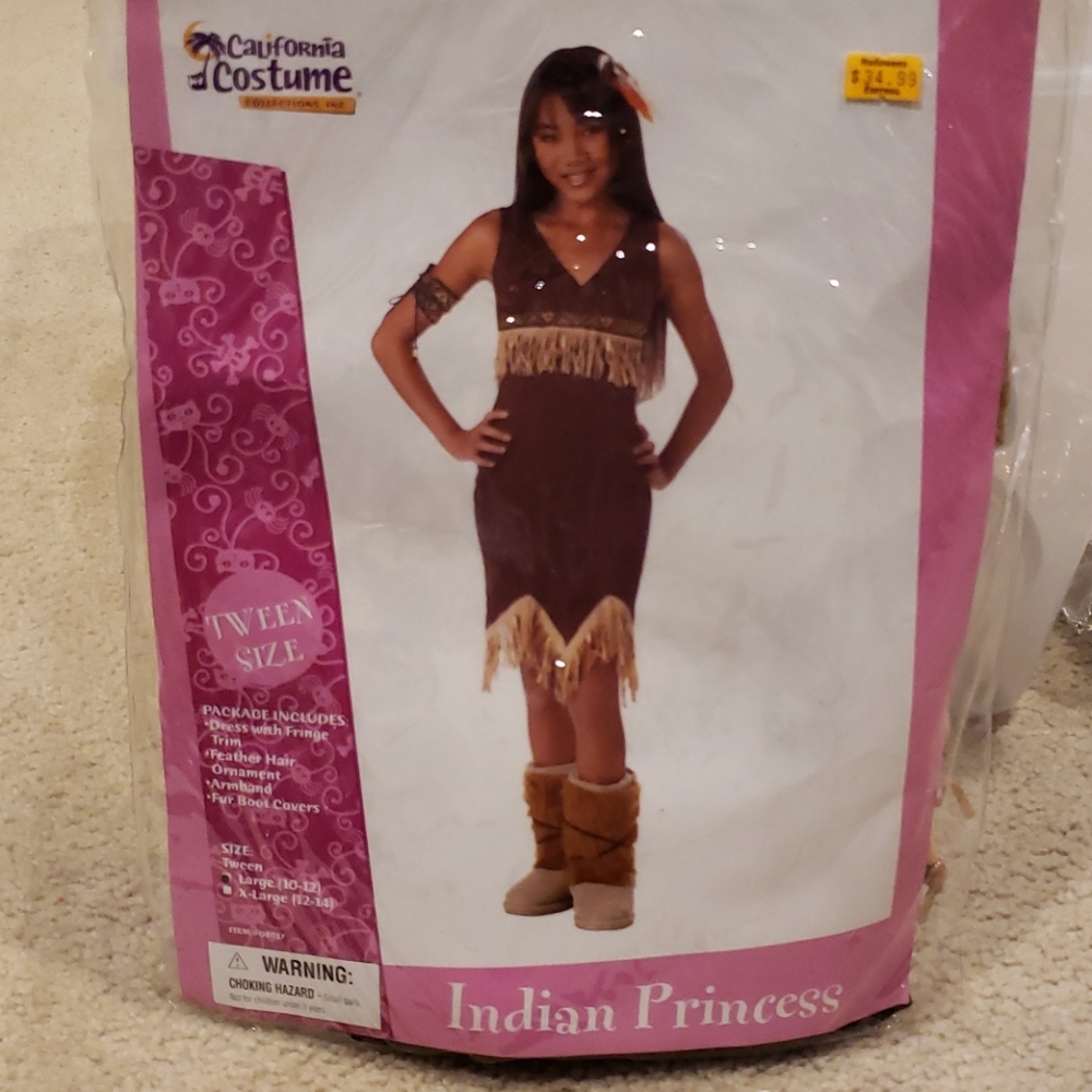 Women's costume in great condition.